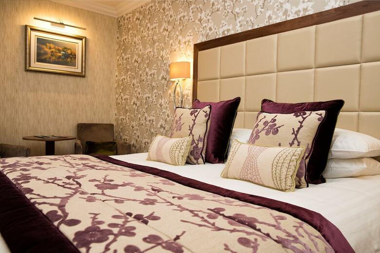 Lodore Falls Hotel & Spa