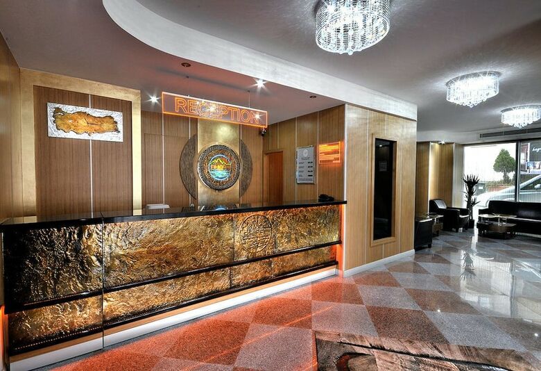 Rhiss Hotel Bostanci