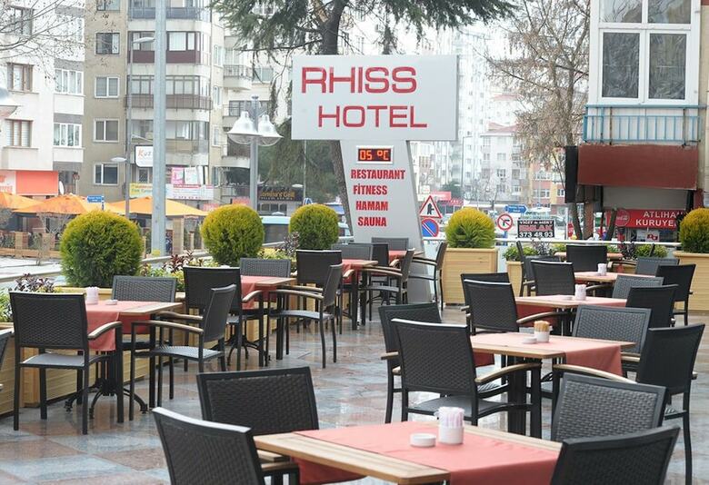 Rhiss Hotel Bostanci