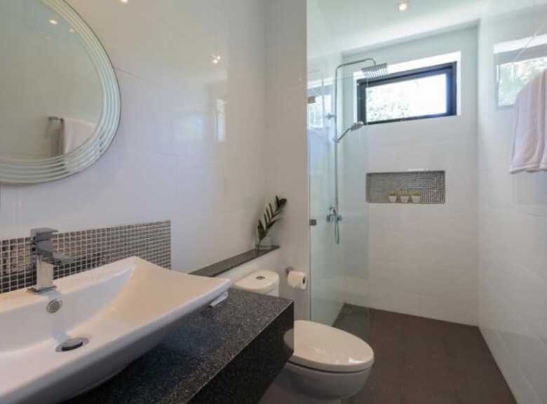 Villa 3 Bedroomed Luxury Ban Tai
