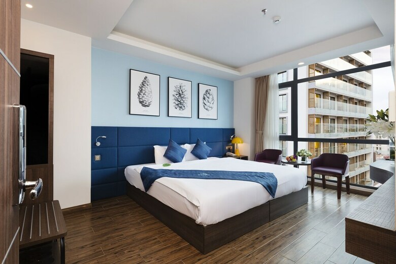 Hotel Aaron