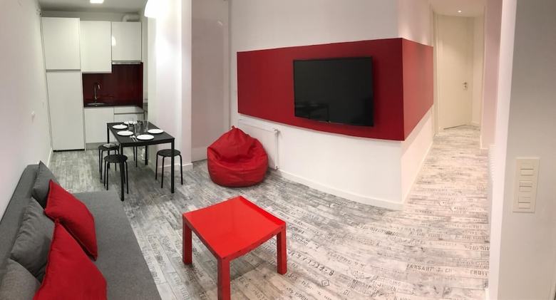 Smart-tech Plaza Apartment