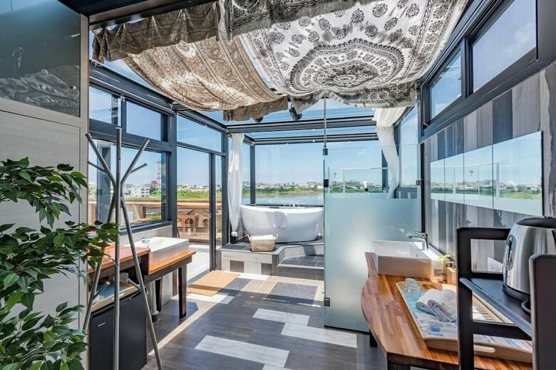 Hotel Malibu Oceanview