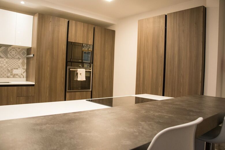 Hotel Luxury Msida Circle Suites