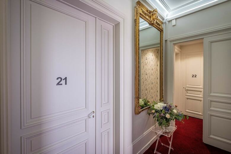 Hotel H�tel De Paris