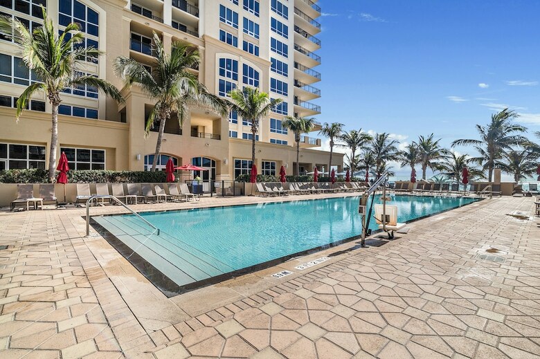 Palm Beach Singer Island Beach Resort Condos