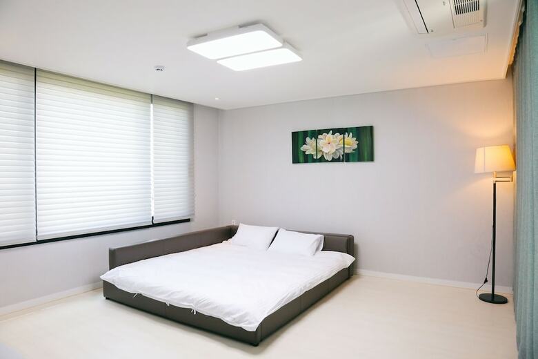 Plumeria Pension