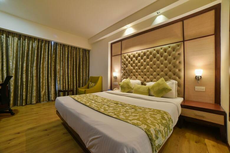 Hotel Mint Oodles