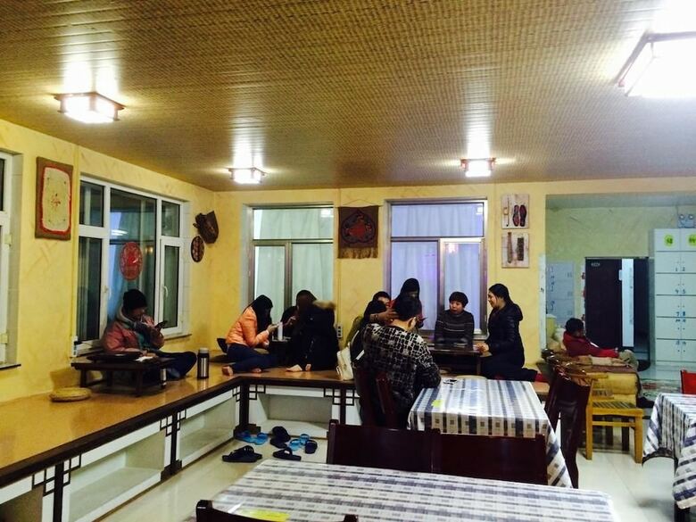 Hostal Galaha Int'l Youth Hostel Jl Rime Island