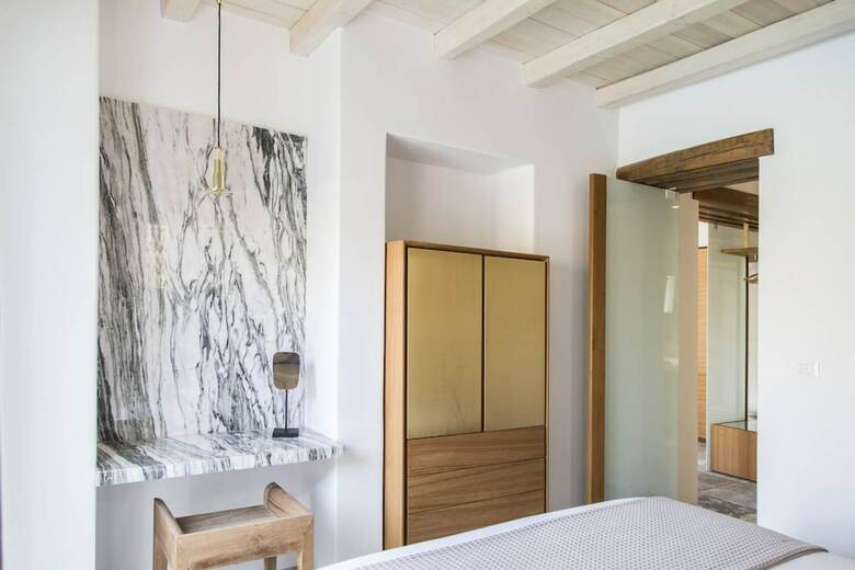 Hotel Hide Out Suites