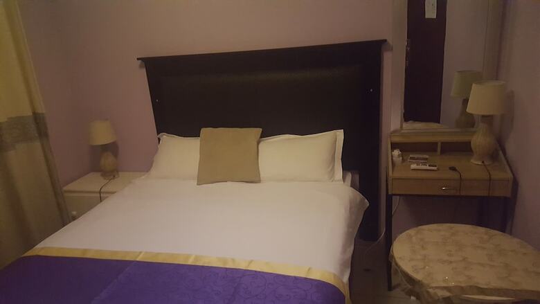 Hotel Mathlyn Guest House