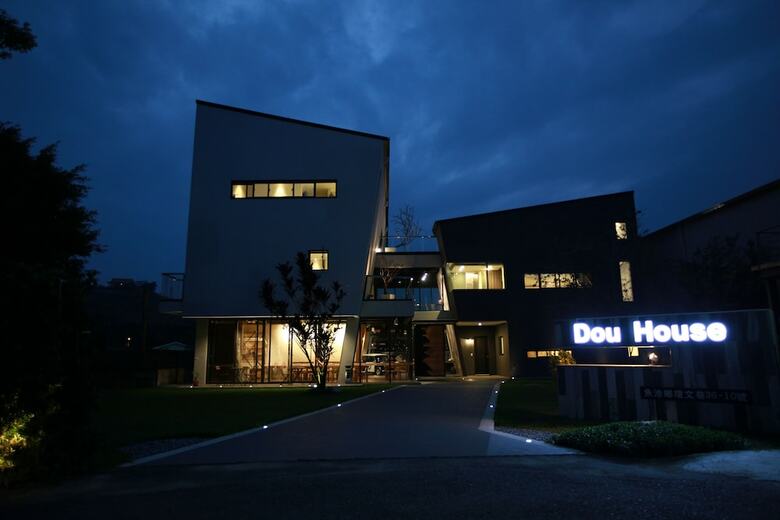 Bed & Breakfast Dou House