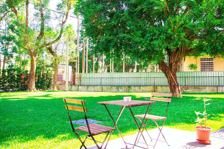 Bed & Breakfast Dou House