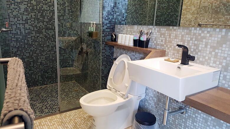 Bed & Breakfast Dou House