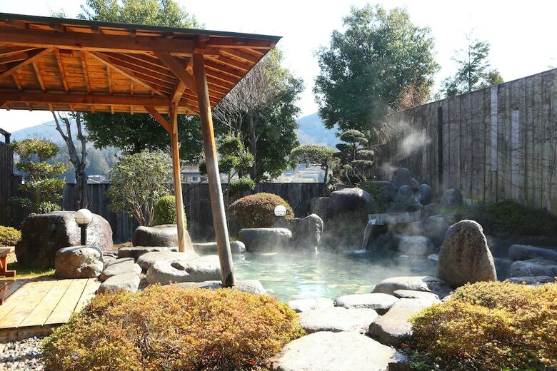 Nagano Hirugami Hot Spring Hirugami-no-mori
