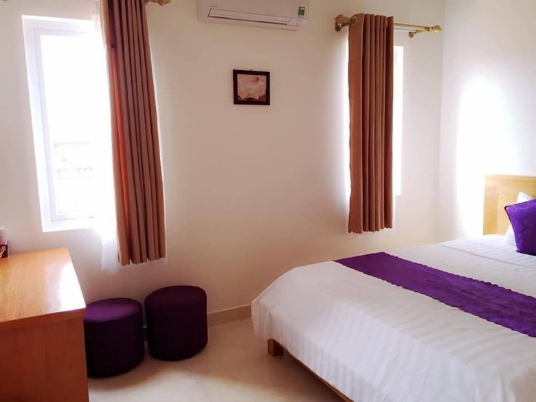 Lavender Hotel