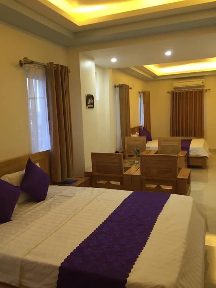 Lavender Hotel