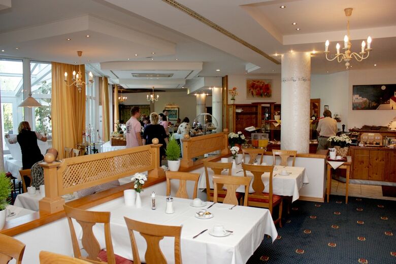 Parkhotel Altm�hltal