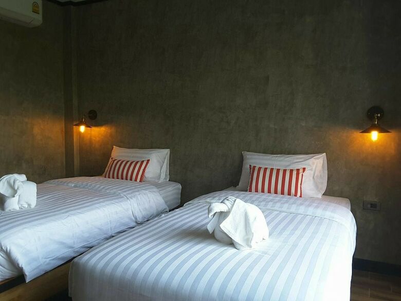 Hostal Lanta Chaolay Hostel