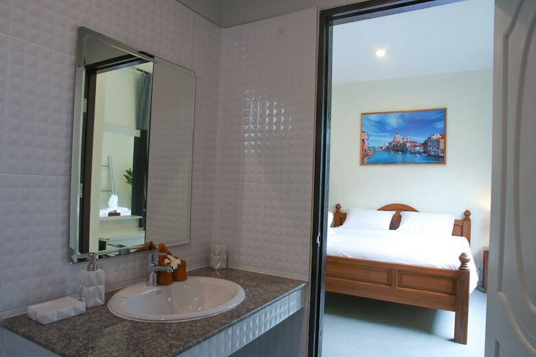 Specious Vacation Dia House 8 Minutes To Pristine Beach