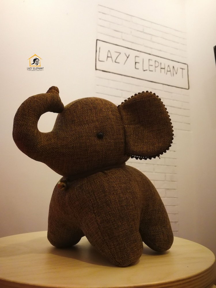 Hotel Lazy Elephant Guesthouse