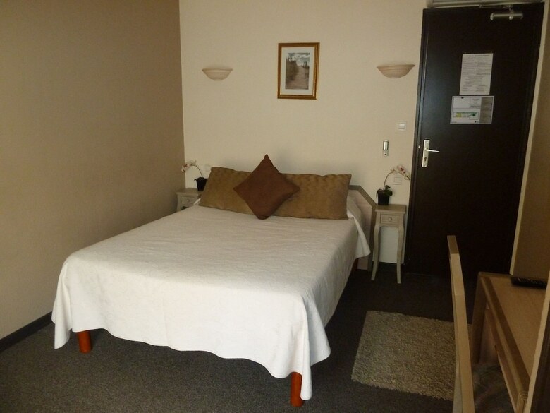 Hotel H�tel Restaurant Le Commerce