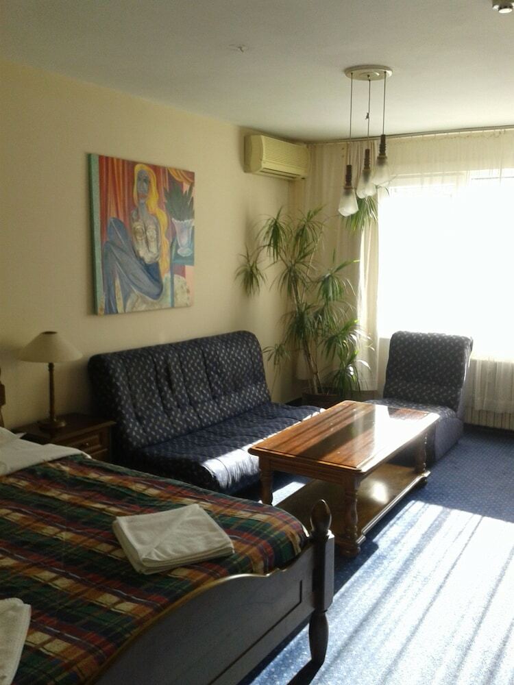 Rotasar Hotel