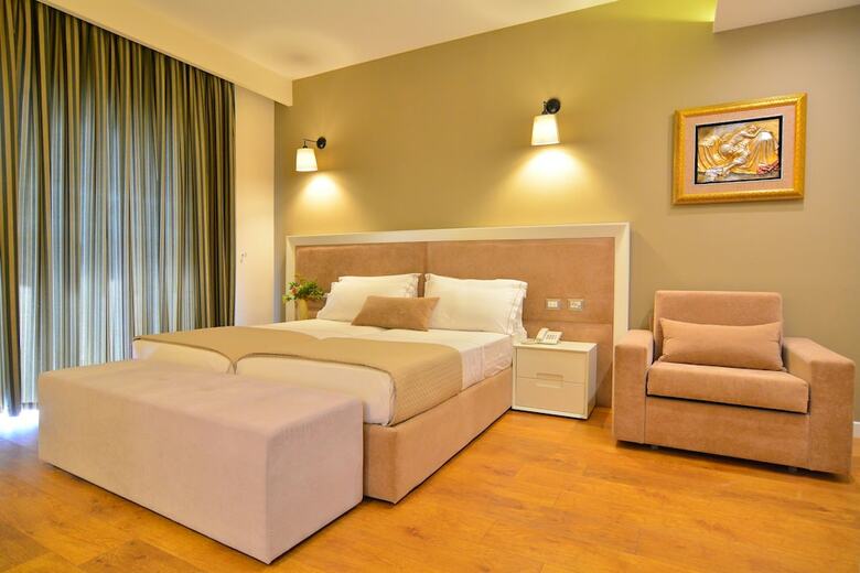 Hotel Sandy Beach Resort