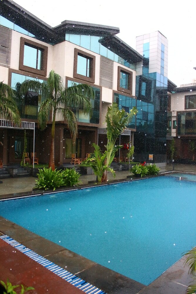 Hotel Krishna Park Resort