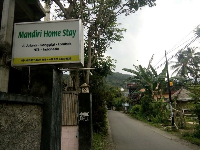 Hotel Mandiri Senggigi Homestay