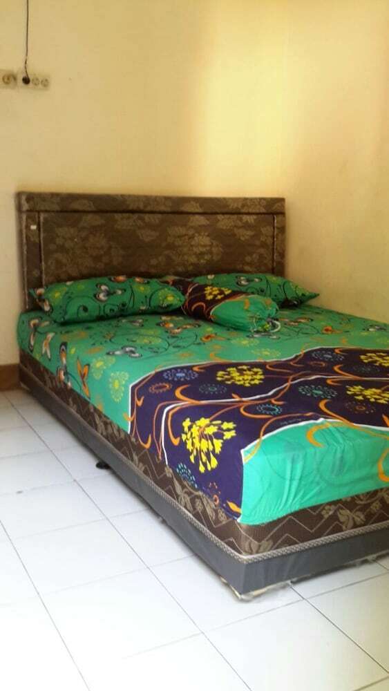 Hotel Mandiri Senggigi Homestay