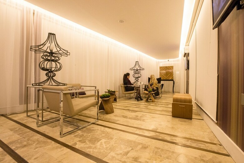 Hotel Four Seasons Halat