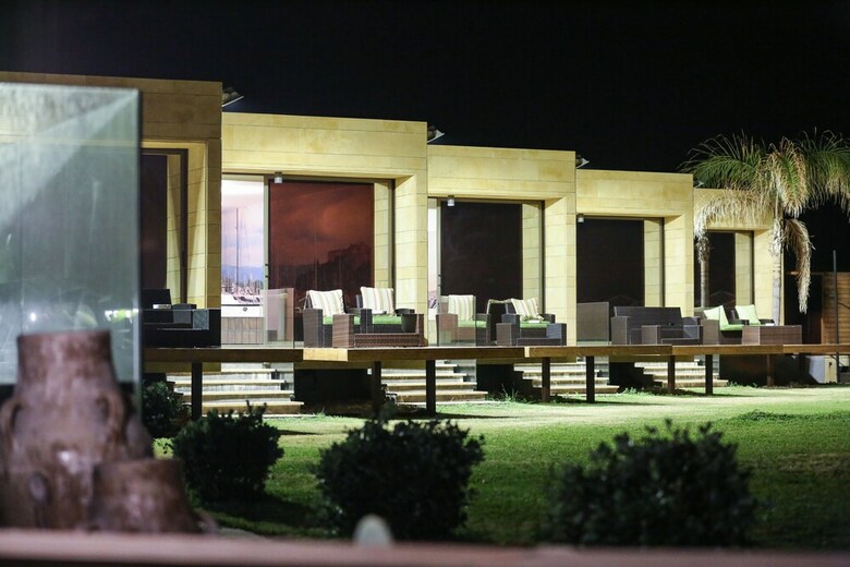 Hotel Four Seasons Halat