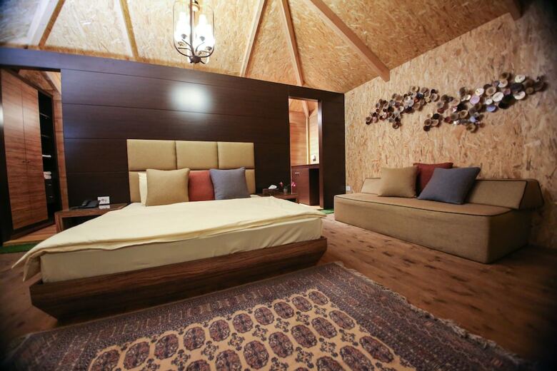 Hotel Four Seasons Halat