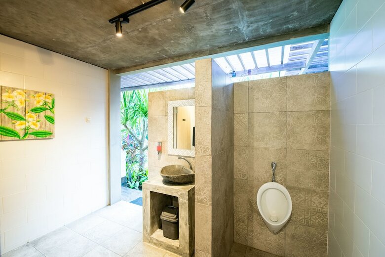 Hostal Ubud Tropical