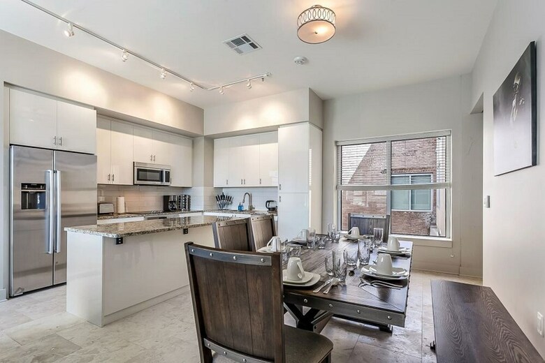 Aparthotel Luxury Condos In California Building By Hosteeva