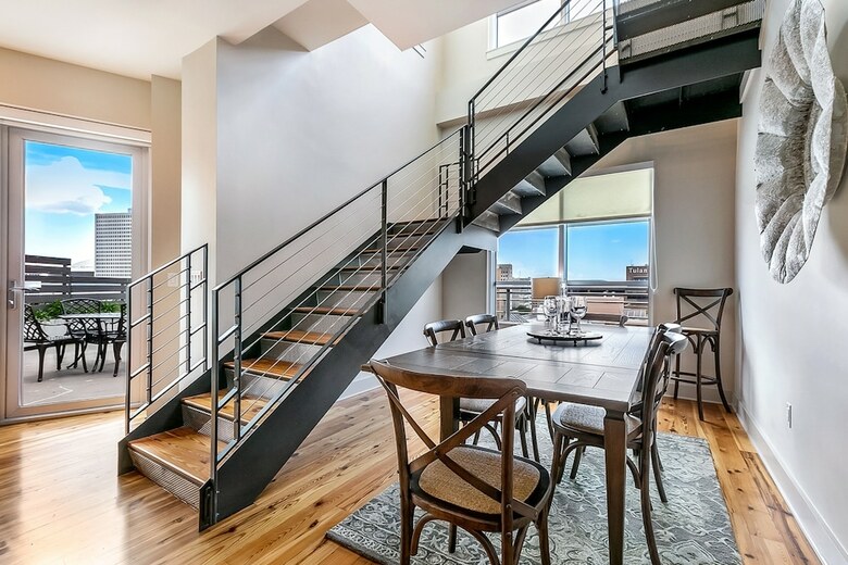 Aparthotel Luxury Condos In California Building By Hosteeva