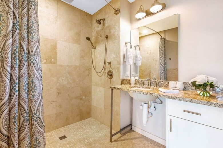 Aparthotel Luxury Condos In California Building By Hosteeva