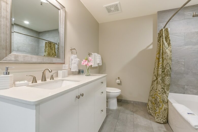 Aparthotel Luxury Condos In California Building By Hosteeva