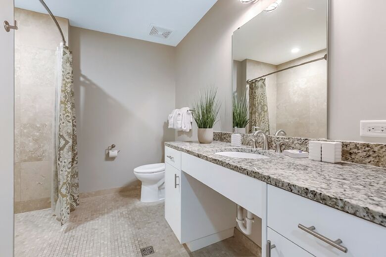 Aparthotel Luxury Condos In California Building By Hosteeva