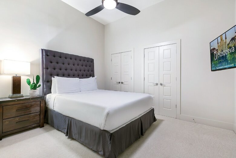 Aparthotel Luxury Condos In California Building By Hosteeva