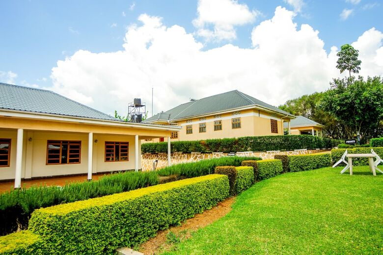Kalya Courts Hotel