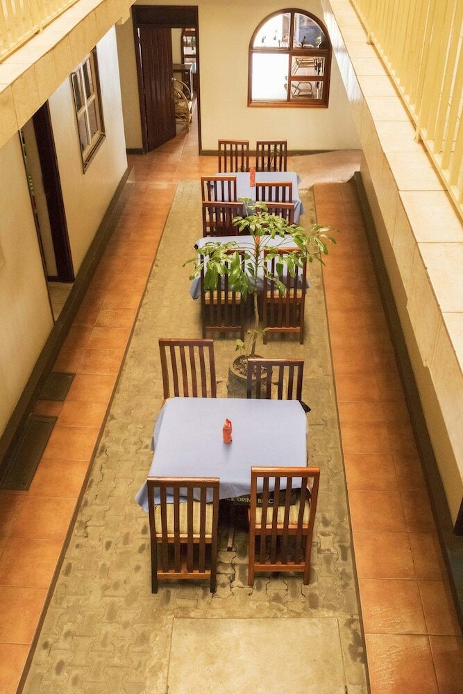 Raja Excelsior Hotel