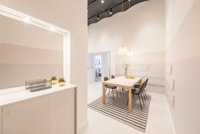 Oasis Apartments - Opera