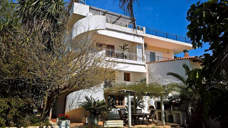Stavento Apartments