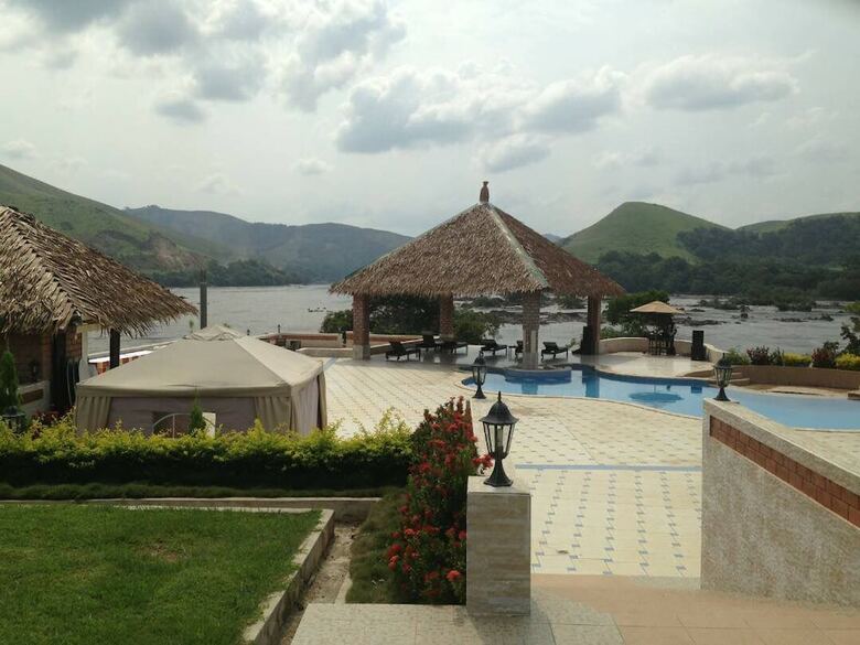 Lope Hotel
