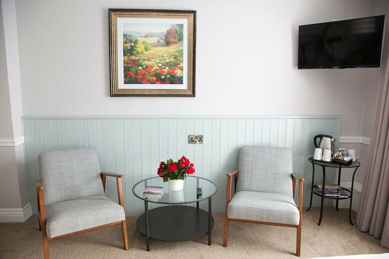 Hayes Hotel