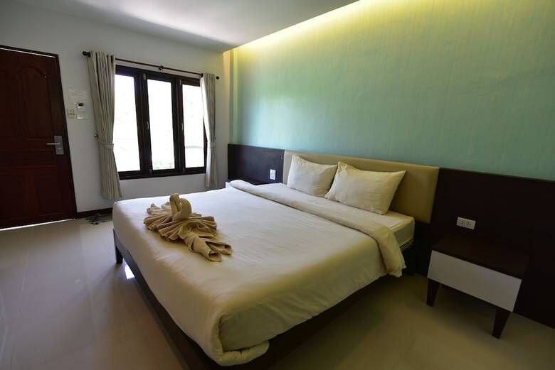 Hotel Varin Beach Resort