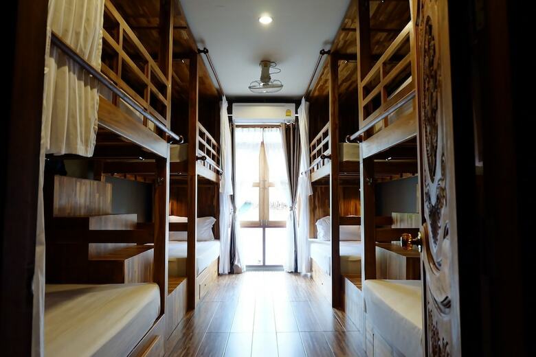 Hostal Bloom Cafe & Hostel Lipe