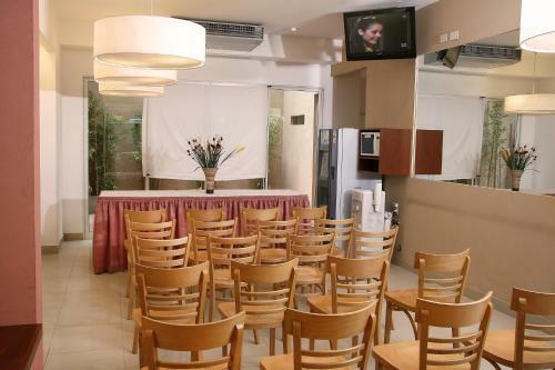 Hotel Mil�n